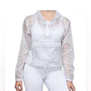 Good American Icy Leopard Print Windbreaker Jacket Women’s Size 3 - NWT